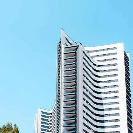 Urban Sky Ii *